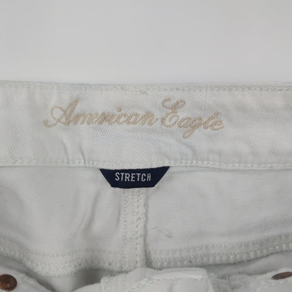 AEO Stretch White Denim Shorts 6 - Picture 3 of 5